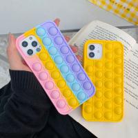 iPhone XR 立體彩虹減壓硅膠保護殼
